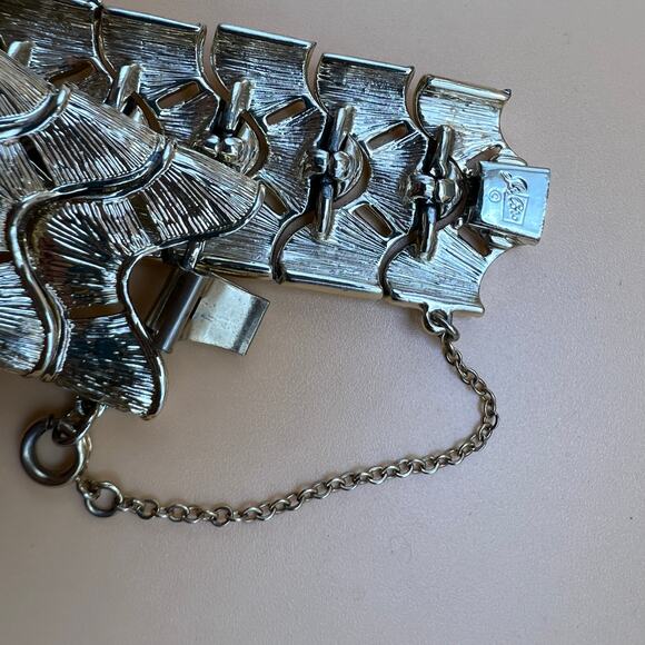 CORO TEXTURED FEATHER LEAF GOLD TONE MCM PANELED LINK NECKLACE BRACELET SET - Picture 5 of 11